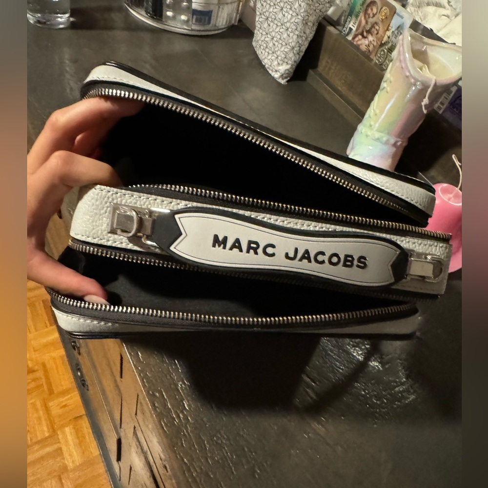 Marc Jacobs - Lunch Box Purse - Picture 5 of 7
